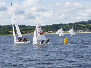 Thüringer Landesmeisterschaften 2024 auf dem #bleilochstausee 

Ein stürmisches Wochenende mit spannenden Zweikämpfen auf dem Wasser⚡️🌊

Beitrag jetzt auf unserer Website:
scturbinebleiloch.de